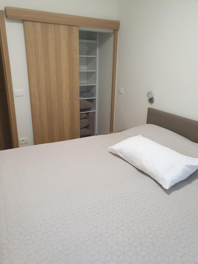 Apartment With Terrace Portorož Zewnętrze zdjęcie